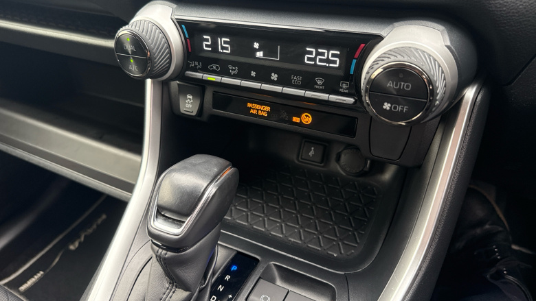 Toyota RAV4 2.5 VVT-i Hybrid Design 5dr CVT Hybrid Estate